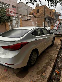 هیوندای ئەلەنترا
